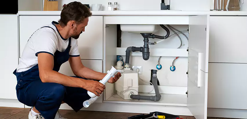 Plumbers for Frozen Pipes in Kingman