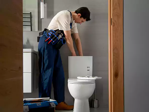 Why Choose Kingman Plumbers for Toilet Replacement in Kingman, AZ?